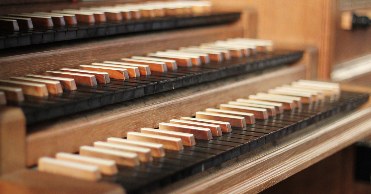 Trinity College organ keyboard